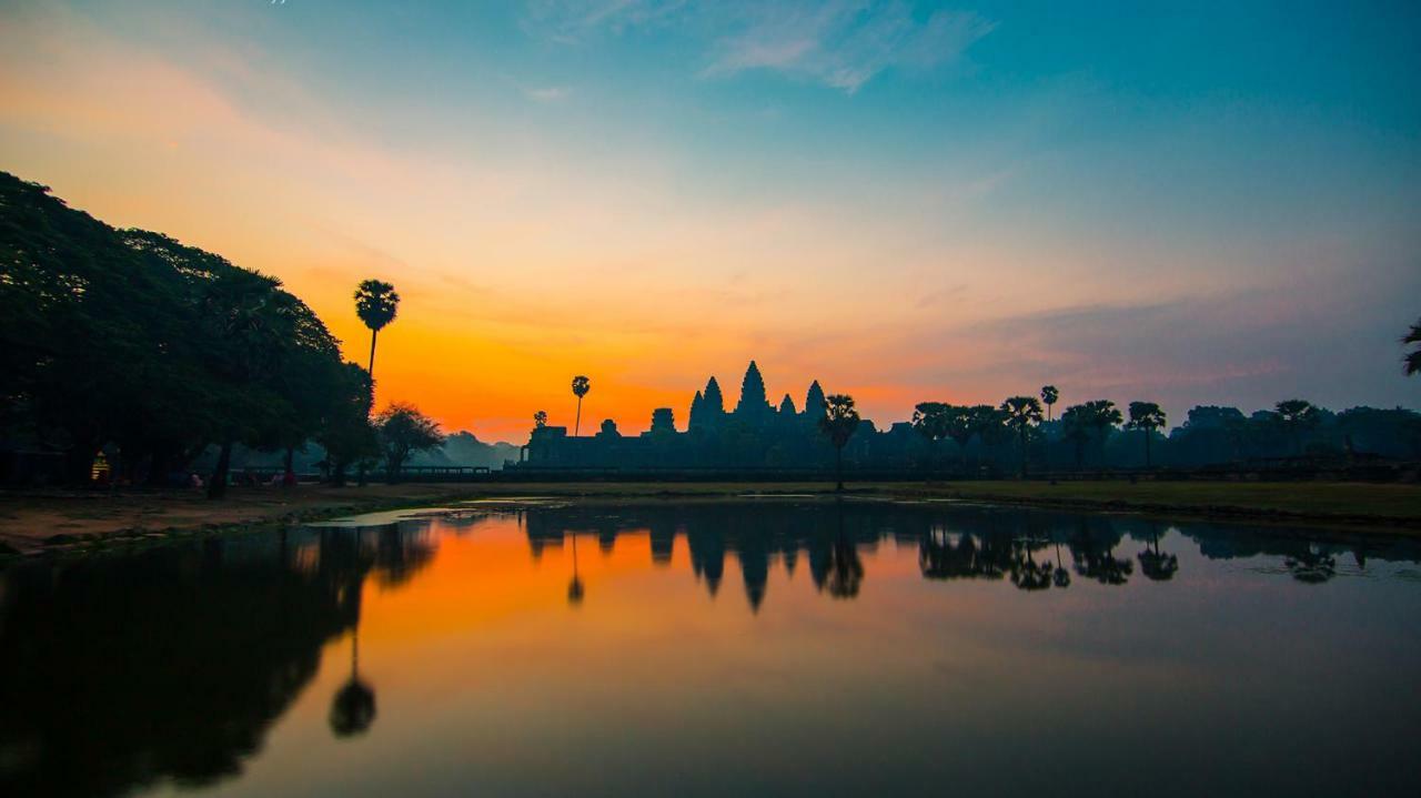 Angkor Sivutha Suites By Alfa Siem Reap Bagian luar foto